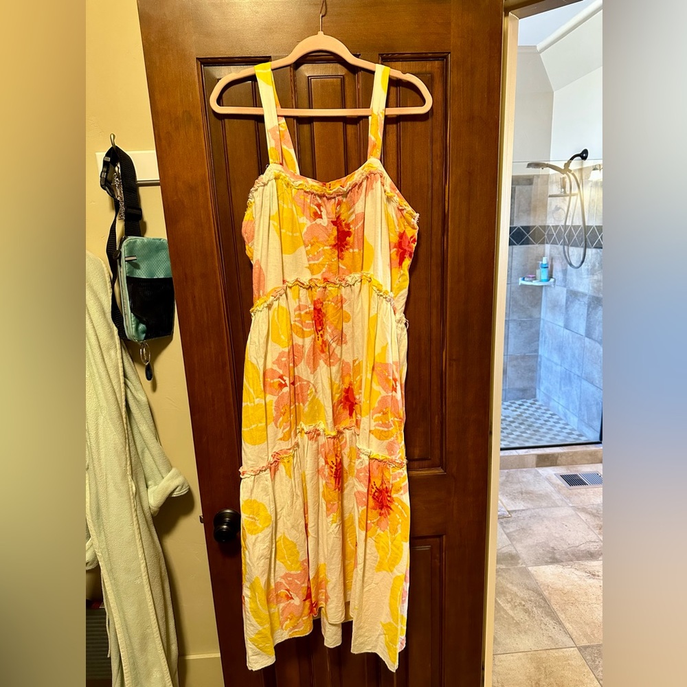 Free People Linen Blend Maxi. Size M. New with tags.